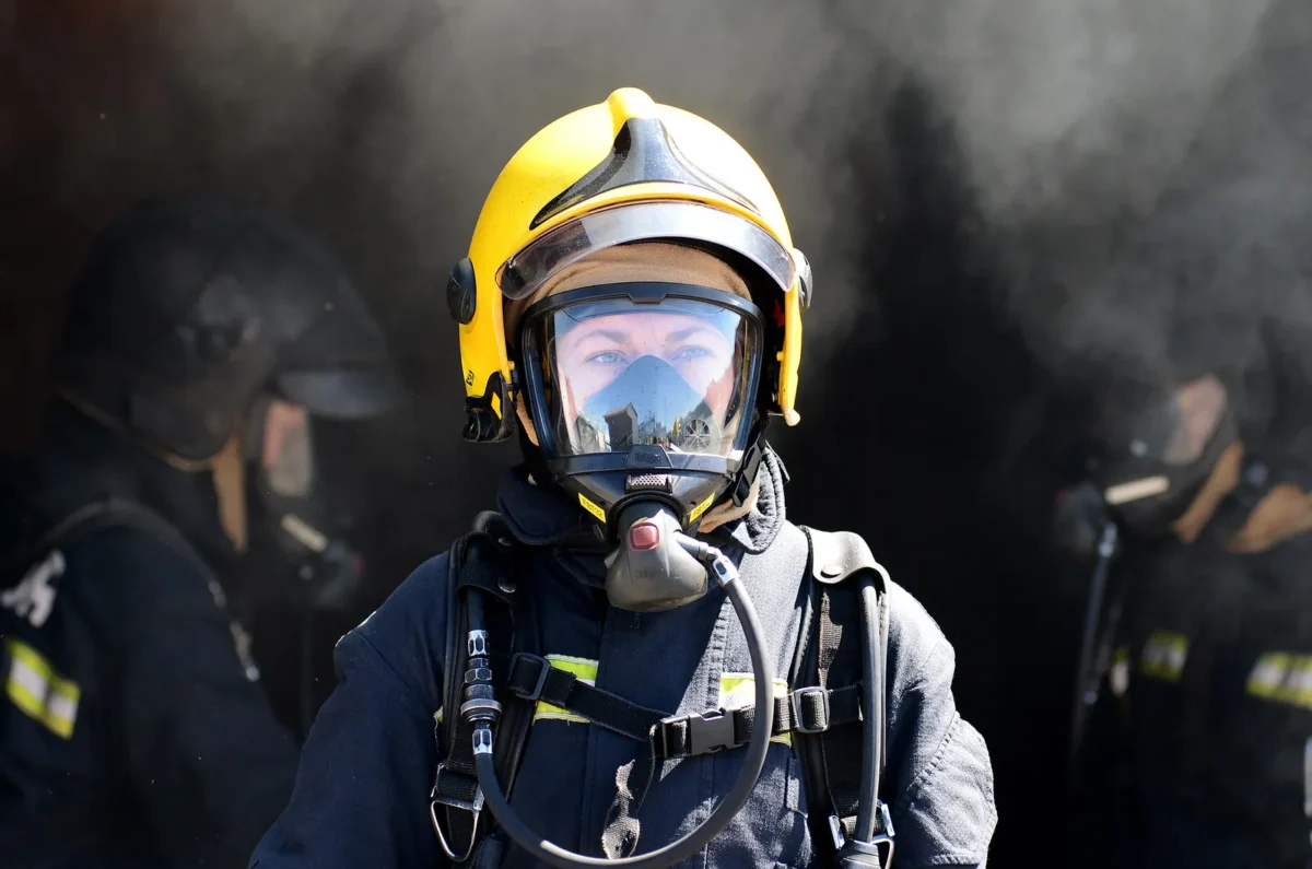 operational photo female fire fighter